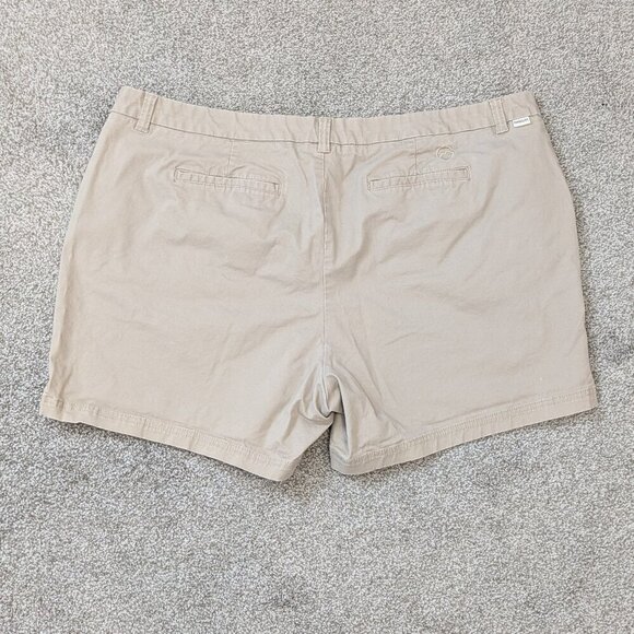 MAGELLAN OUTDOORS High-Rise Khaki Zip Shorts; Size 24 - Picture 2 of 4